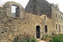 La maison de Kerdel au début des travaux La maison de Kerdel au début des travaux