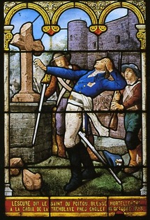 Lescure blessé à mort près de la Tremblaye (vitrail de l'église du Pin-en-Mauges) Lescure blessé à mort près de la Tremblaye (vitrail de l'église du Pin-en-Mauges)