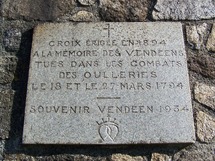 La plaque du Souvenir Vendéen La plaque du Souvenir Vendéen