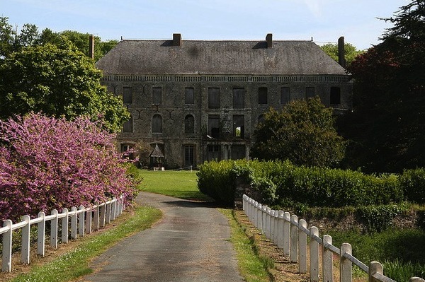Le château du Parc-Soubise, à Mouchamps (85) Le château du Parc-Soubise, à Mouchamps (85)