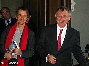 Gloups… Cet automne l’historien Reynald Secher cumule les prix littéraires. Le dernier en date le 14e Prix Combourg Gloups… Cet automne l’historien Reynald Secher cumule les prix littéraires. Le dernier en date le 14e Prix Combourg