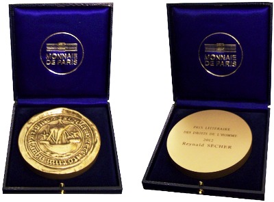 Entr'autres bénéficiares de ce Prix, les années passées: Daniel Cohen, Jorge Semprun, Luc Ferry, Pierre Joxe, Geneviève Anthonioz-De Gaulle, Erik Orsenna, Hans Blix,  Jean Ziegler, René Guitton, Maurice Buttin. Entr'autres bénéficiares de ce Prix, les années passées: Daniel Cohen, Jorge Semprun, Luc Ferry, Pierre Joxe, Geneviève Anthonioz-De Gaulle, Erik Orsenna, Hans Blix,  Jean Ziegler, René Guitton, Maurice Buttin.