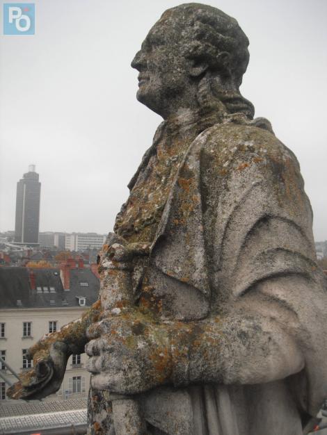 Louis XVI prend un coup de jeune à Nantes ! Louis XVI prend un coup de jeune à Nantes !