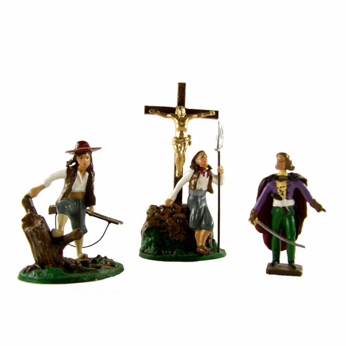 Une jolie collection de 5 figurines vendéennes signée CBG Une jolie collection de 5 figurines vendéennes signée CBG