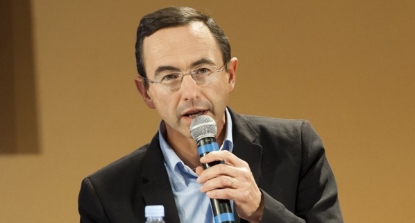 En 2013, la Vendée vit au rythme du Vendée Globe, mais n'oubliera pas son Histoire. En Vendée la réalité et l'avenir c'est devant ! Pas derrière soi. En 2013, la Vendée vit au rythme du Vendée Globe, mais n'oubliera pas son Histoire. En Vendée la réalité et l'avenir c'est devant ! Pas derrière soi.