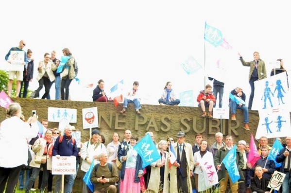 « Ne pas subir ! » « Ne pas subir ! »