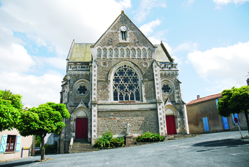 L'église Saint-Hilaire de Mortagne (1903-1904) L'église Saint-Hilaire de Mortagne (1903-1904)