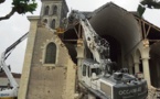 Non au « Bulldozers de Gesté » ! Oui sauvons l'église Saint-Hilaire de Mortagne et ses vitraux vendéens ! Non au « Bulldozers de Gesté » ! Oui sauvons l'église Saint-Hilaire de Mortagne et ses vitraux vendéens !